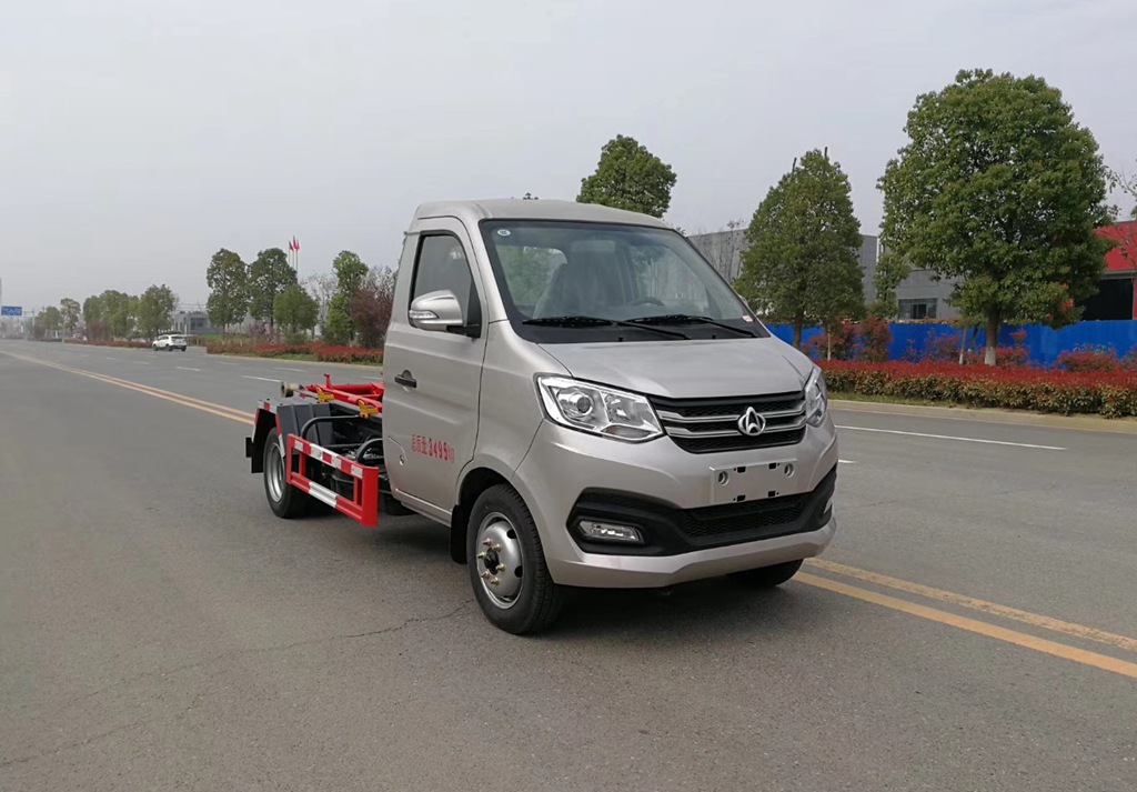 �L���{���^��ʽ����܇-�{������܇�S���N��-����ӯͨ����܇���a(ch��n)�S��